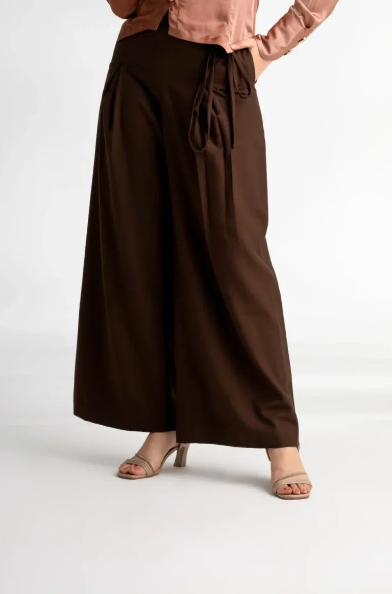 High-Waisted Designer Western Flair Pants – Malkin