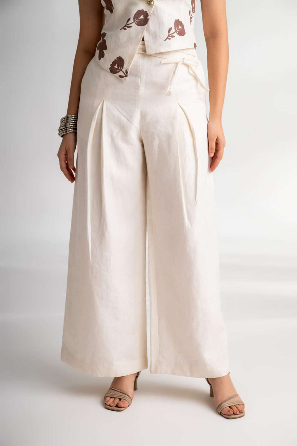 Elite Western Couture Flared Trousers – Mrida