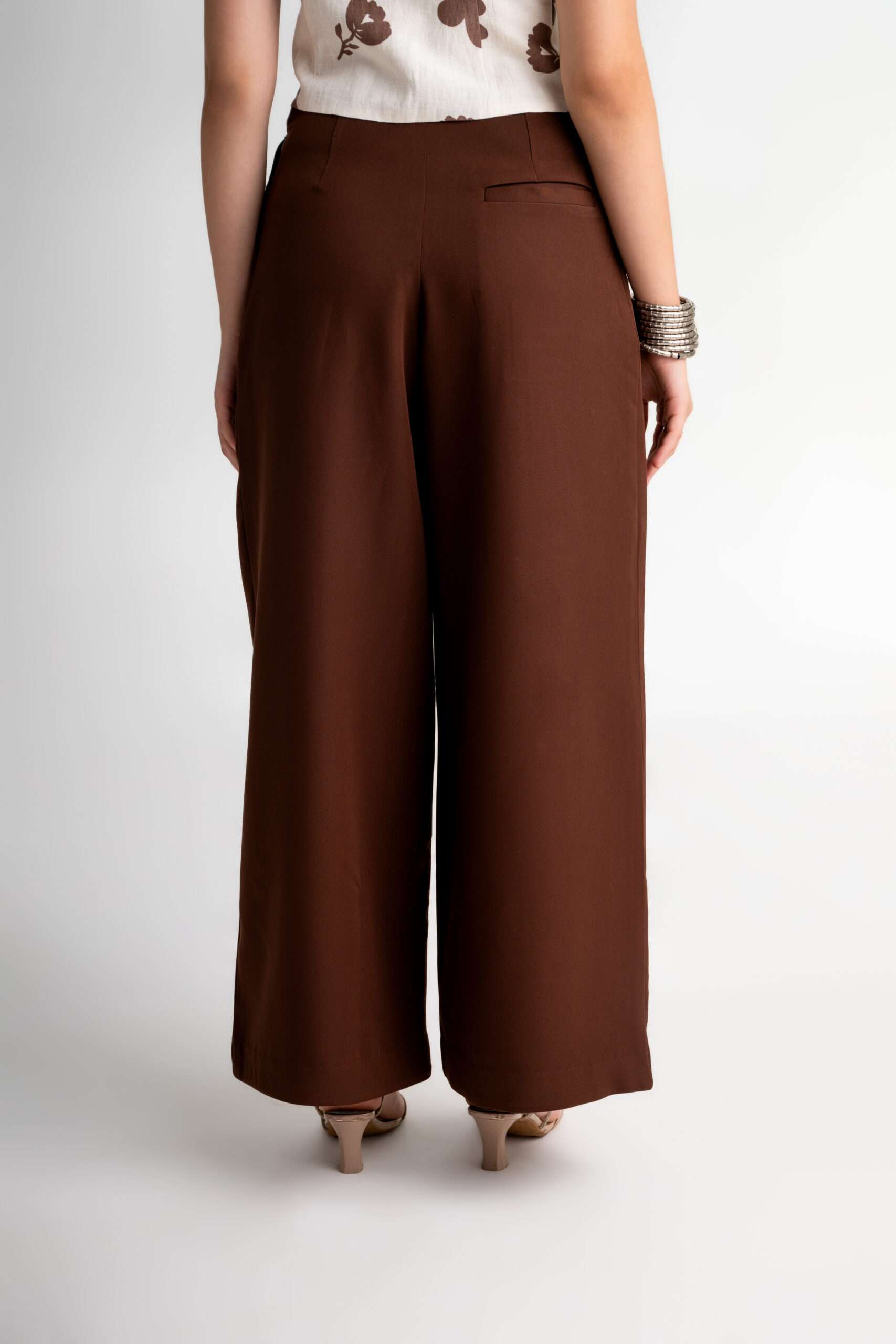 Luxury Pleated Couture Pants – Mrida - Image 2